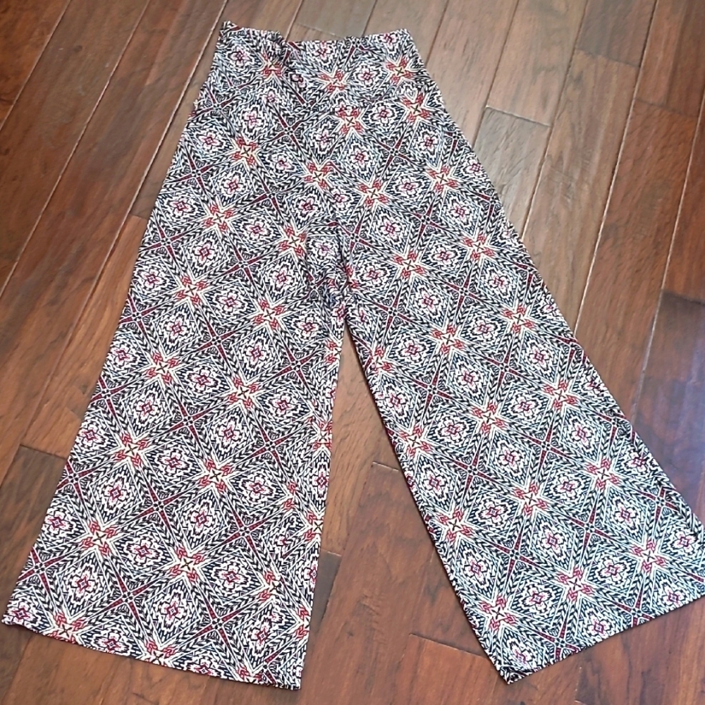 New Directions Colorful Geometric Designed Wide Leg Pants size Large